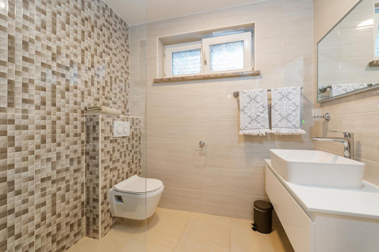 Villa Bella Vista - Apartments Labin  Kültér fotó